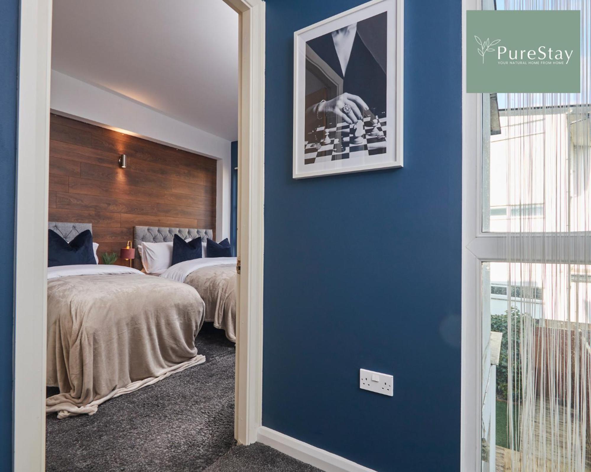 Superb House Manchester Near Etihad With Free Parking Sleeps 8 エクステリア 写真