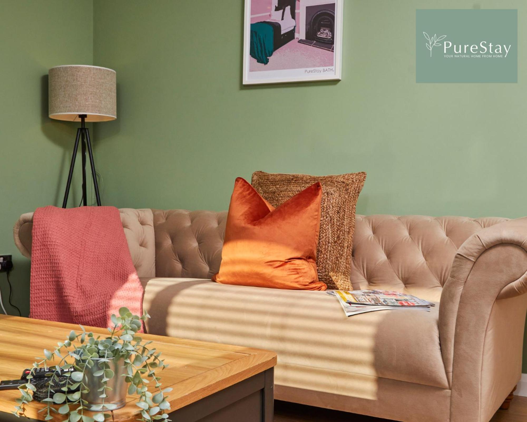 Superb House Manchester Near Etihad With Free Parking Sleeps 8 エクステリア 写真